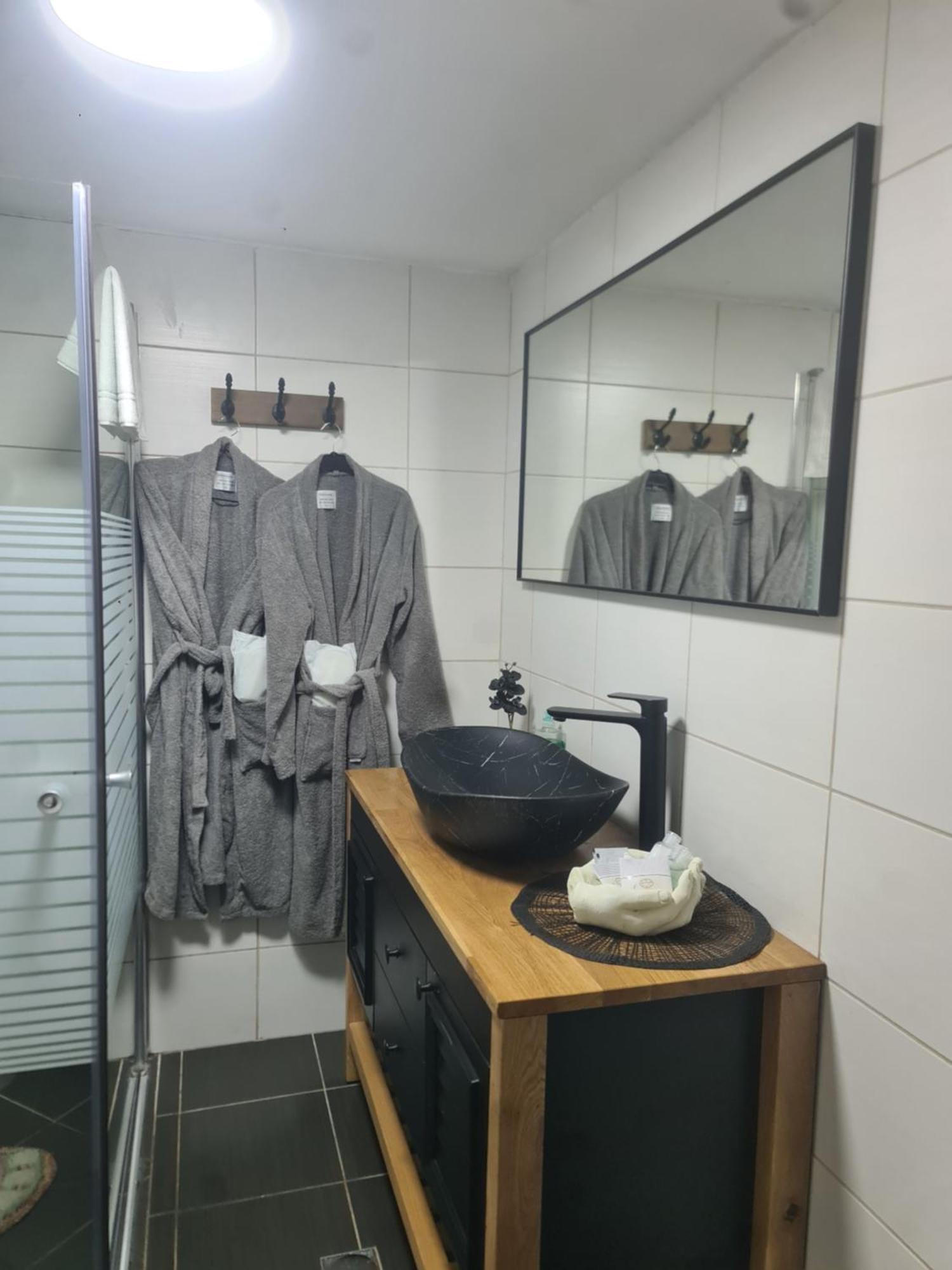 Ronit'S Place Apartman Kirjat Smóna Kültér fotó