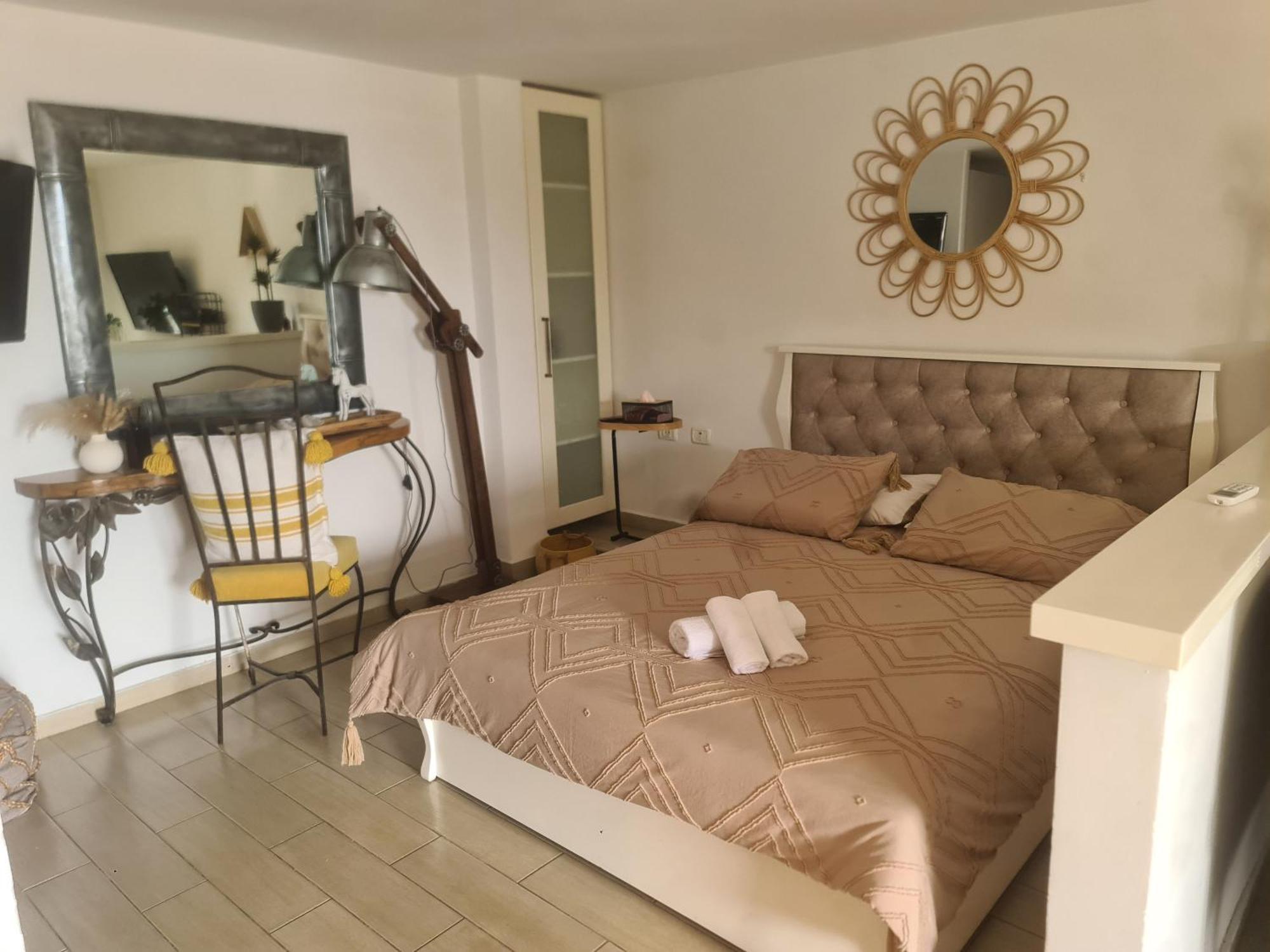 Ronit'S Place Apartman Kirjat Smóna Szoba fotó