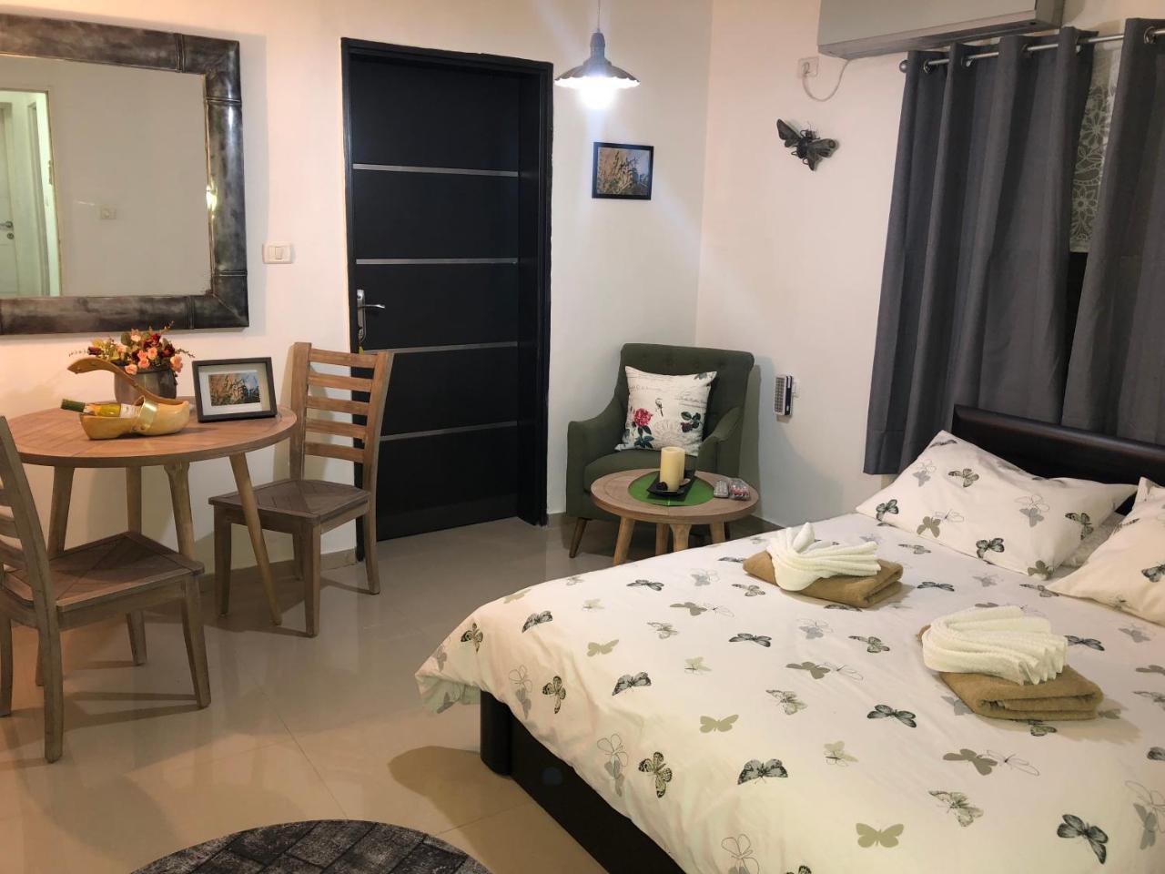 Ronit'S Place Apartman Kirjat Smóna Kültér fotó